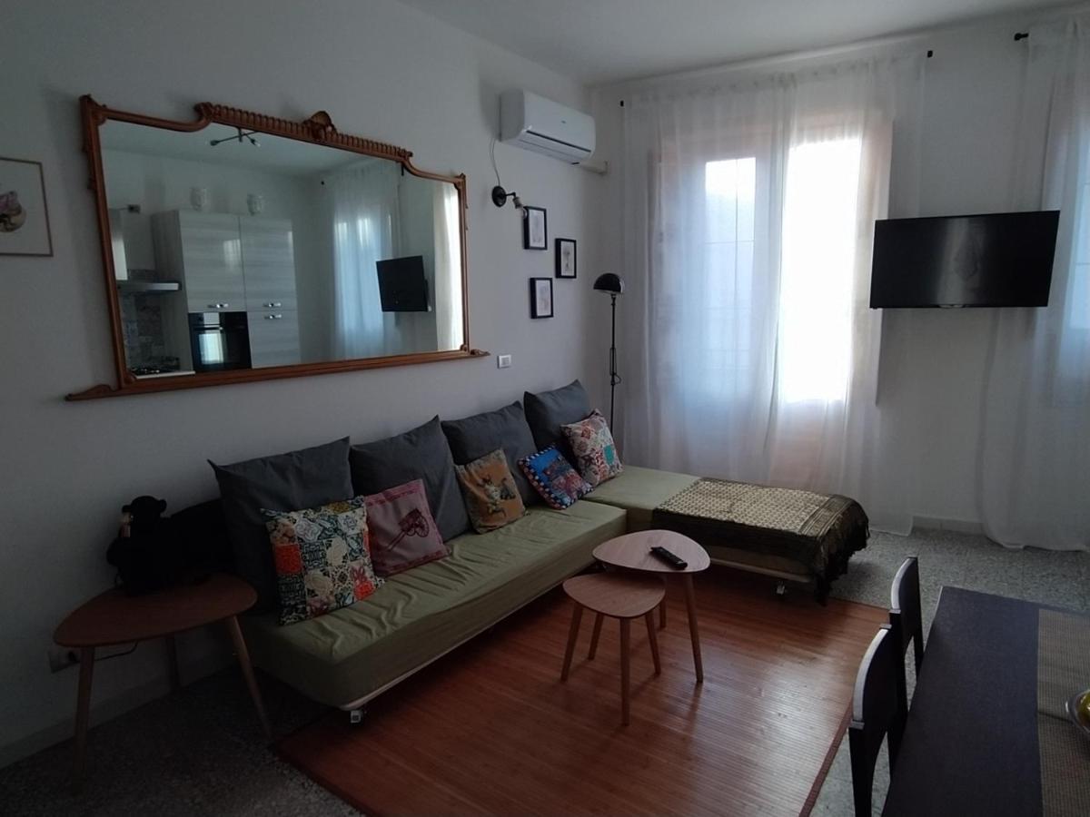 Casa Alabo Apartment เอากุสตา ภายนอก รูปภาพ
