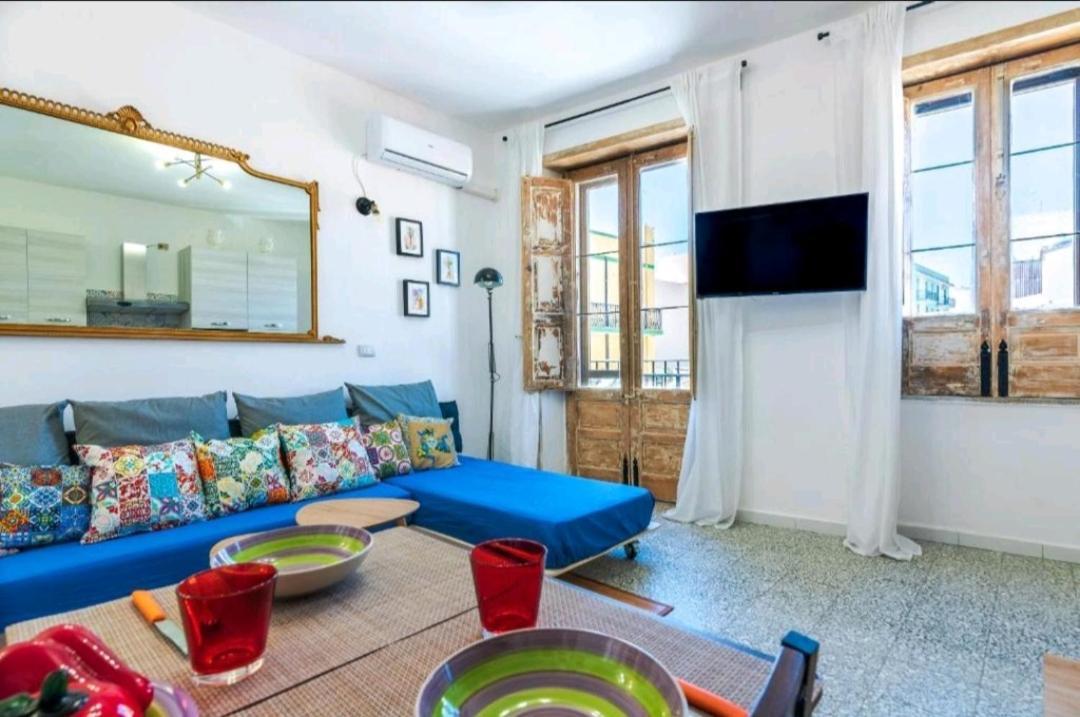 Casa Alabo Apartment เอากุสตา ภายนอก รูปภาพ